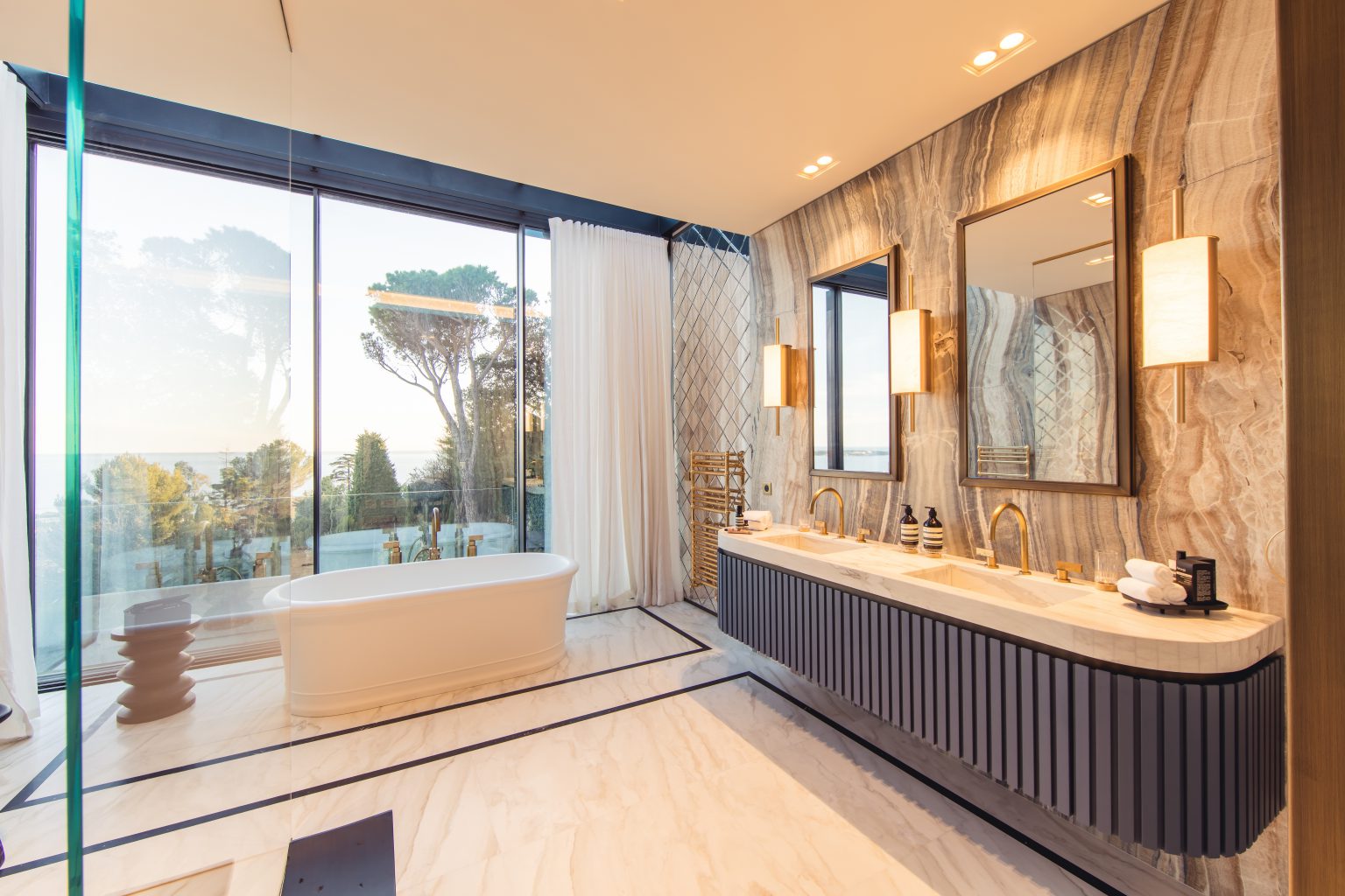 1_villa confortable spacieux cannes
